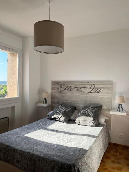 Appartement Proche Aeroport Marseille Marignane - Studio Confortable - Logement Ideal - Hebergement Tout Equipe Rognac Eksteriør bilde